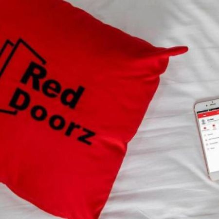 Reddoorz @ Pelita Raya Rappocini Hotel Macáçar Exterior foto
